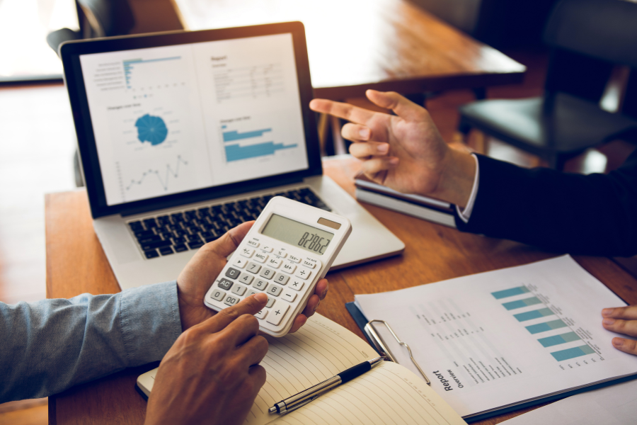 How Much Does a Professional Website Cost for a Small Chicago Business?