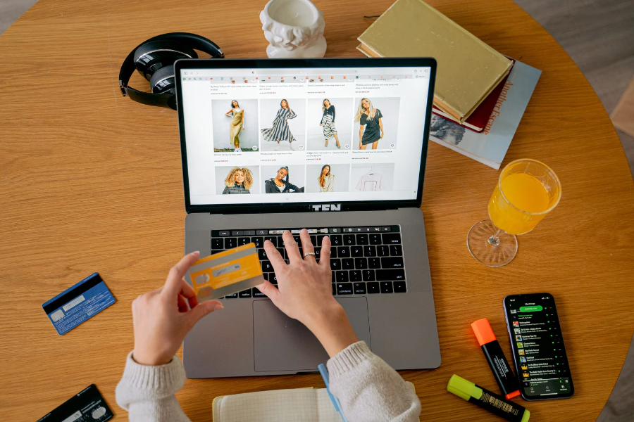 What Problems Do Chicago Online Stores Run Into?